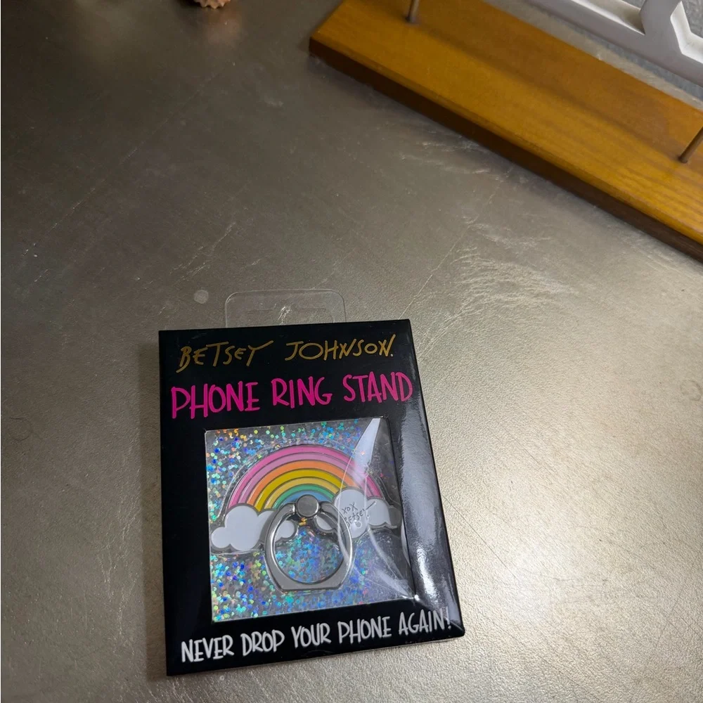Betsey Johnson Rainbow Phone Ring Stand